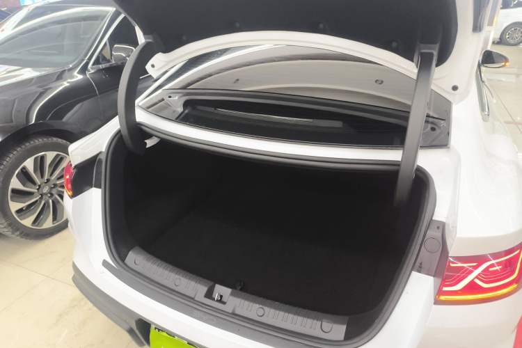 Used BYD Qin L 2024 DM-i 80KM Leading Model
