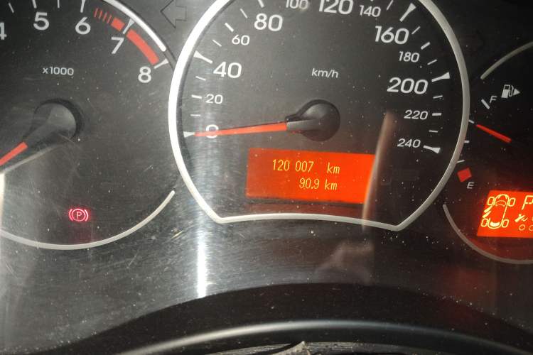 Used Renault Koleos 2009 2.5L Two-Wheel Drive Comfort Version
