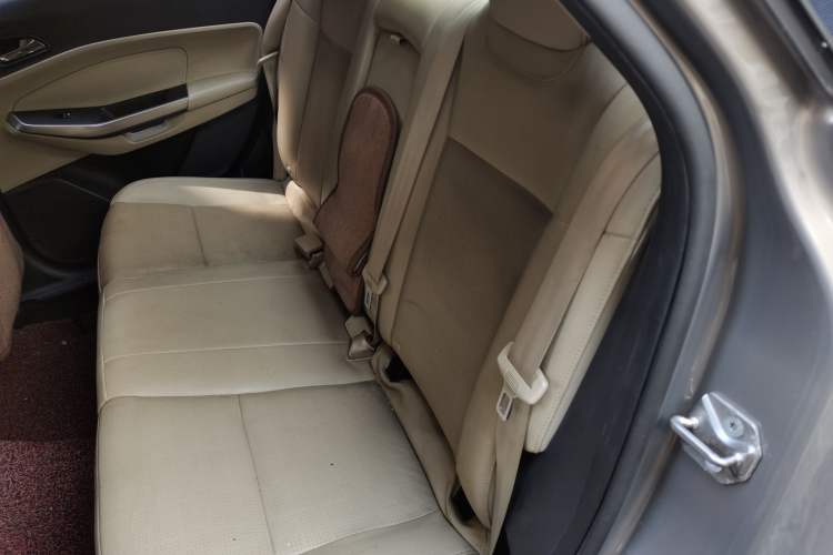 Used Ford Escort 2015 1.5L Automatic Fashion Model Left Rear Seat