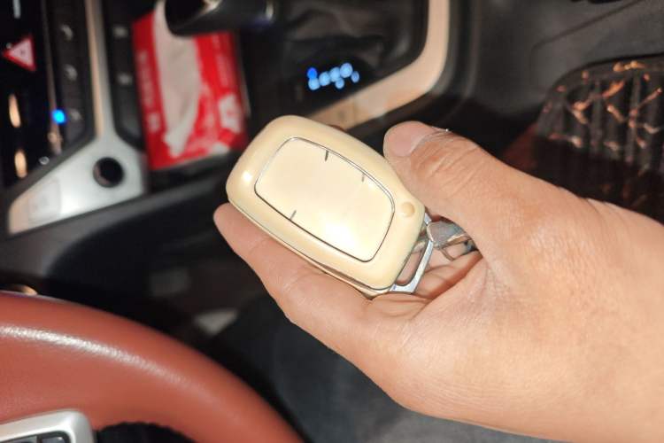 Used Hyundai Elantra (6th Generation / Lingdong) 2016 1.6L Automatic ZhiXuan – Elite Version
