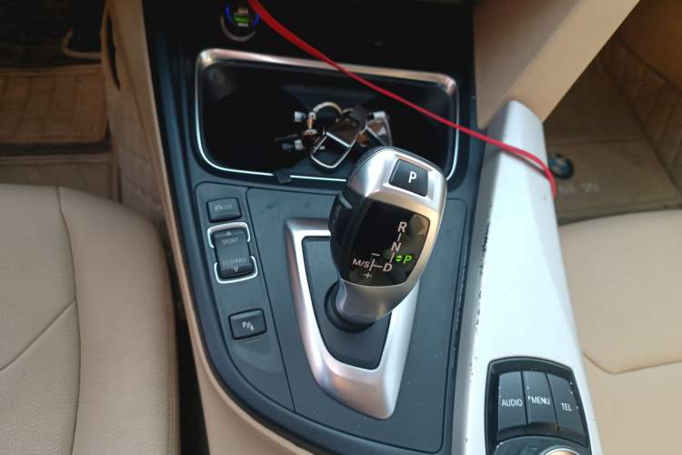 Used BMW 3 Series 2014 320Li Fashion Model