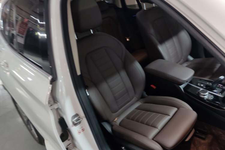 Used BMW X3 2021 xDrive25i M Sport Package
