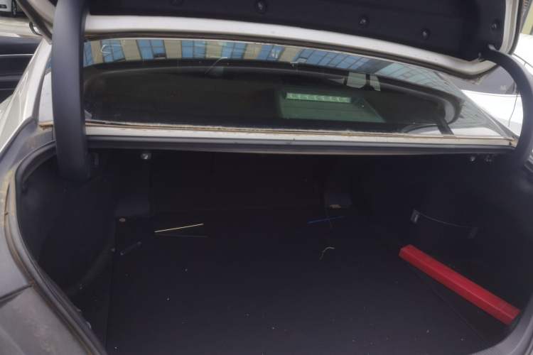 Used Toyota Camry 2019 2.5G Luxury Edition China VI Standard Trunk