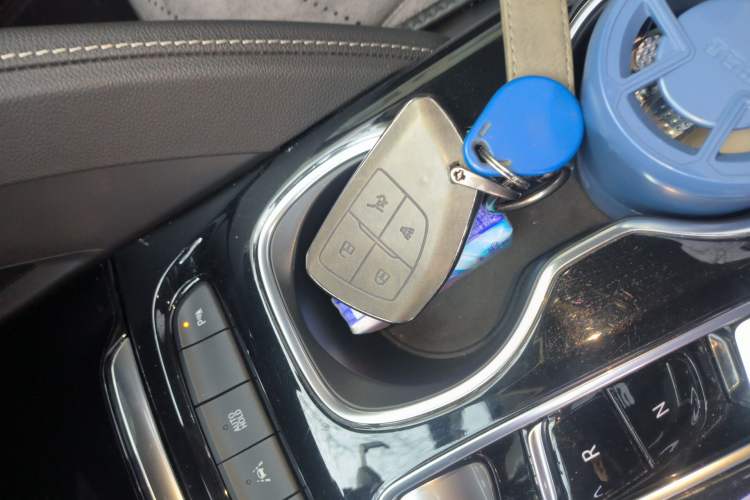 Used Buick Envision 2023 Encore Plus 652T Five-Seat Luxury Model
