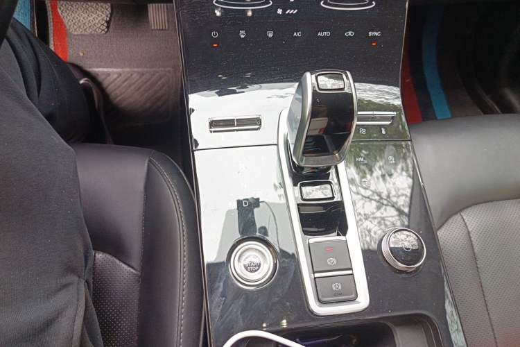 Used Chery Tiggo 8 PLUS 2021 290TGDI DCT Haoting Edition Gear Lever