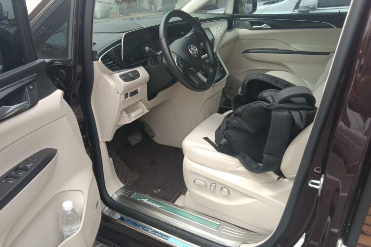 Used Buick GL8 2022 Avenir Aivia Six-Seat Deluxe Edition