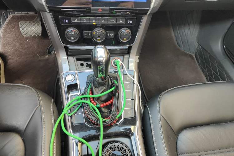 Used Volkswagen Passat 2017 330TSI DSG Luxury Edition
