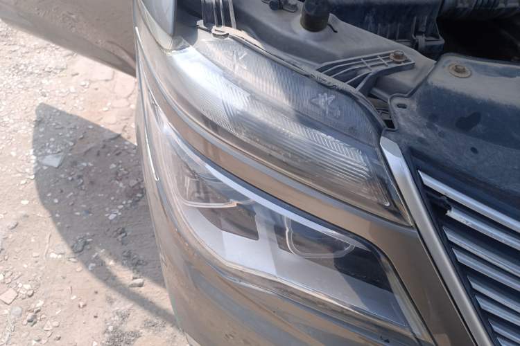 Used FORTHING Lingzhi 2018 M5L 1.6L 7-Seater Comfort Model