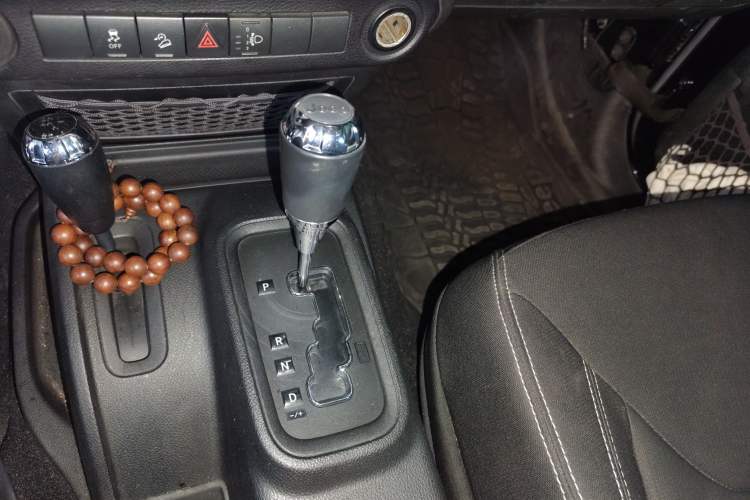 Used Jeep Wrangler 2015 2.8TD Sahara Four-Door Comfort Edition
