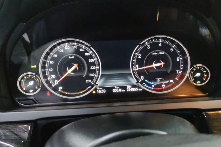 Used BMW 7 Series 2013 730Li Luxury Model