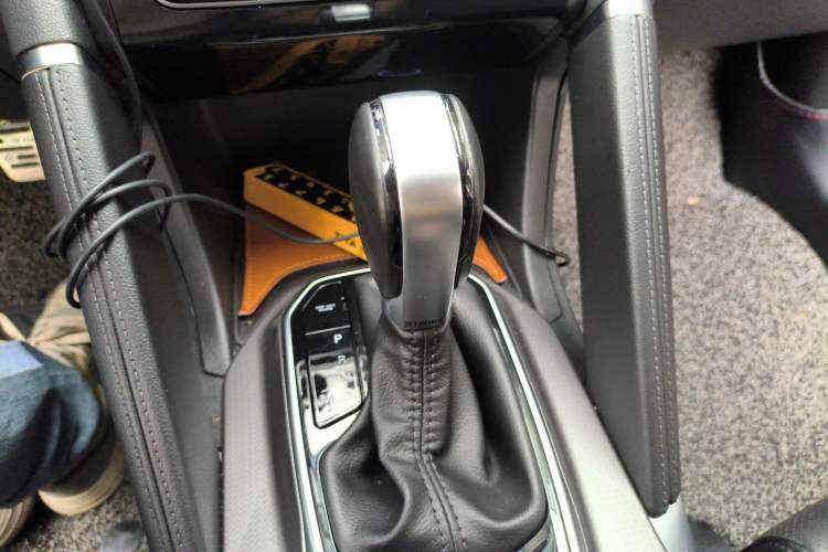 Used Renault Koleos 2017 2.0L Two-Wheel Drive Luxury Edition