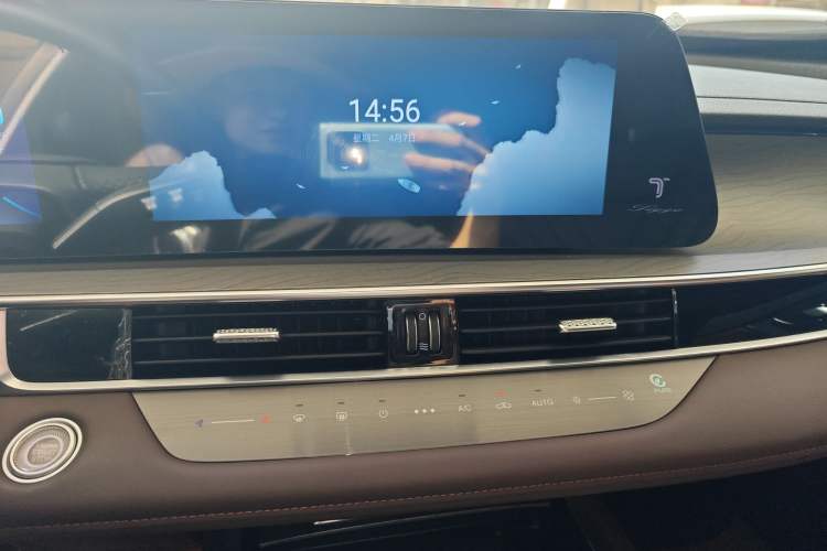 Used Chery Tiggo 8 PRO 2022 390T Two-Wheel Drive Vast Edition 5 Seats