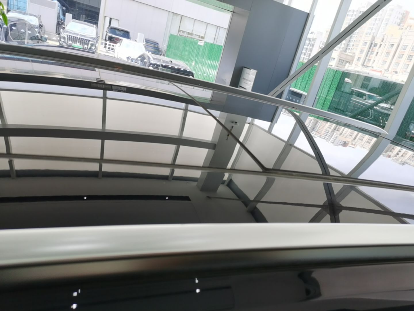 Hongqi HS7 PHEV 2024 2.0T PHEV Four-Wheel Drive Flagship Edition 6 Seats — снимка 7