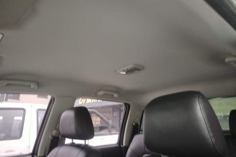 Used Great Wall Wingle 5 2017 2.0T European-Style Diesel Two-Wheel-Drive Elite Version with Large Double Cab – GW4D20B Headliner