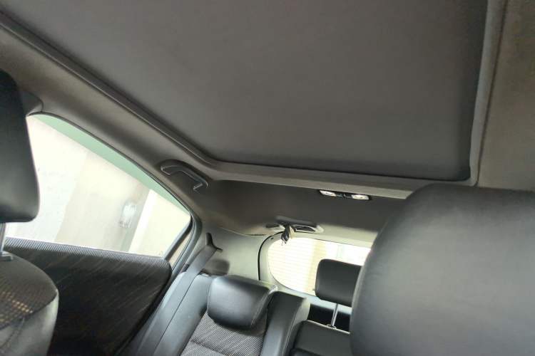 Used Honda XR-V 2015 1.8L EXi CVT Comfort Version
