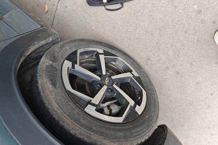 Used Chery Explore 06 2023 Yoye Edition 1.6T Two-Wheel Drive Explorer Exterior 4