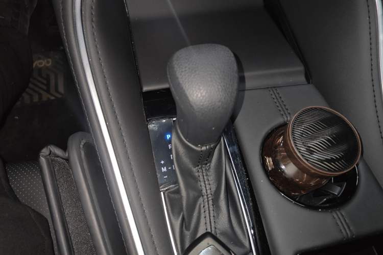 Used Toyota Avalon 2024 2.0L Ambition Edition