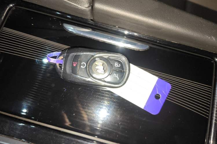 Used Buick Enclave 2020 28T Four-Wheel Drive Luxury Flagship Edition