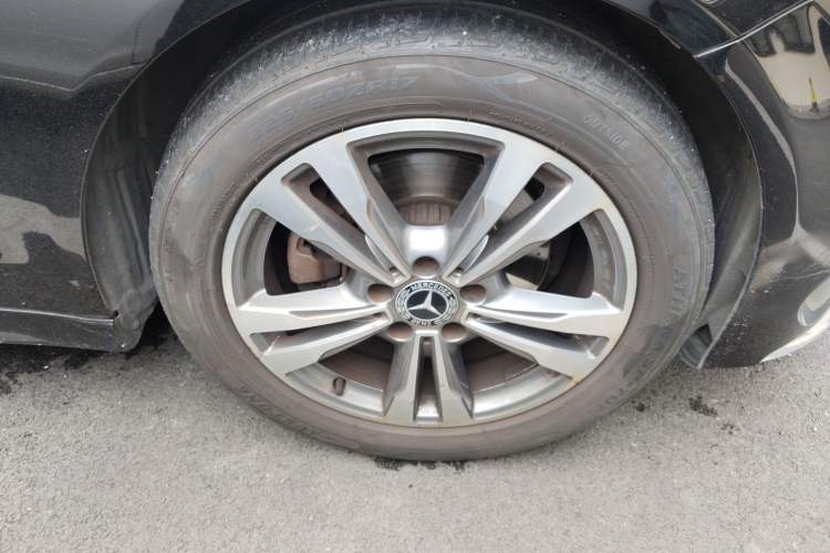 Used Mercedes-Benz C-Class 2017 Facelift C 200 L Sport Edition