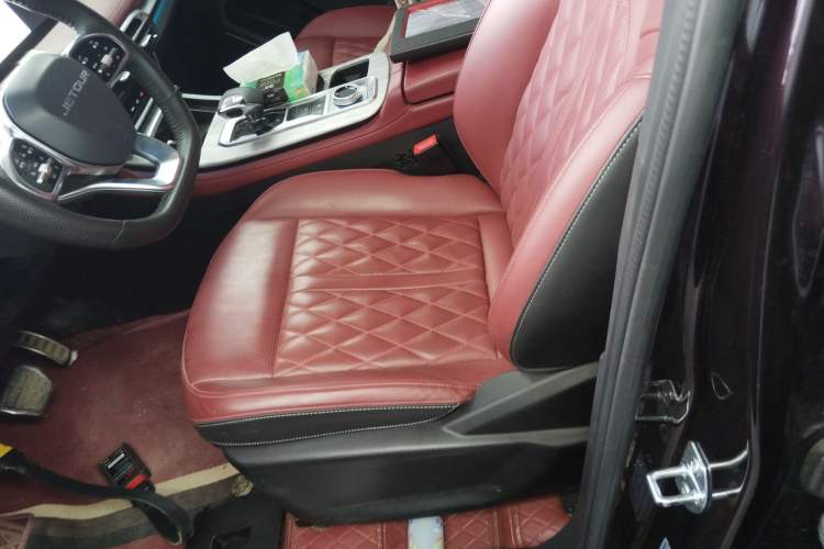 Used JETOUR X70 PLUS 2023 1.6T DCT Stronger 5-Seater
