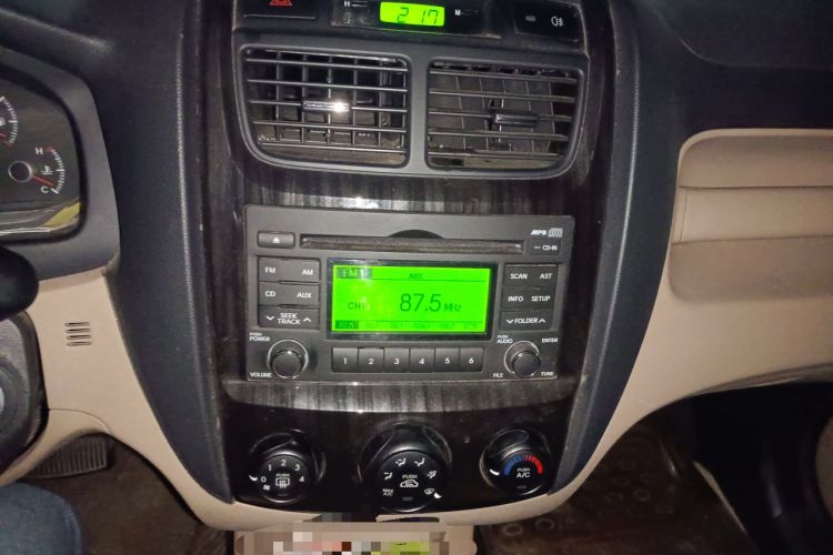 Used Kia Sportage 2013 2.0L Automatic Two-Wheel Drive GL Trim Audio And AC Panel