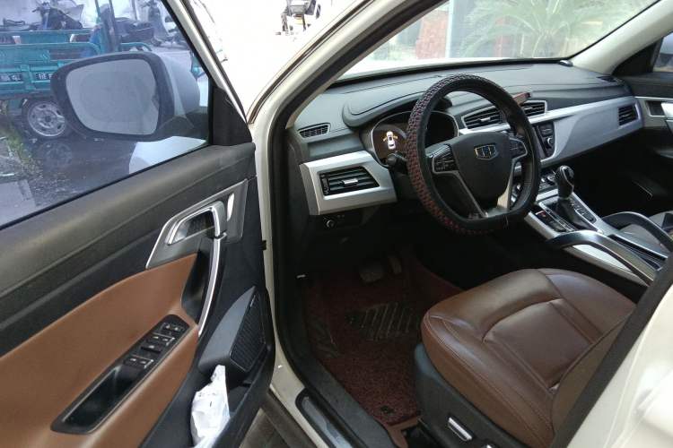 Used Geely Auto Emgrand X7 Sport 2016 1.8TD Automatic ZhiZun Version Driver Seat