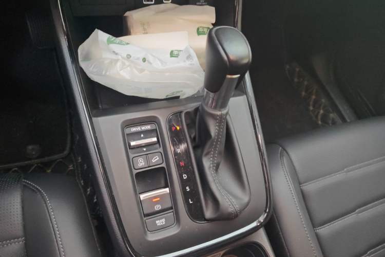 Used Honda CR-V 2023 240TURBO Two-Wheel Drive FENGSHANG Edition 5 Seats Gear Lever