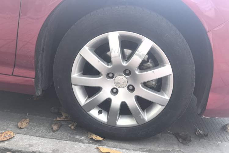 Used Peugeot 308 2014 Enjoy Edition Classic 1.6L Manual YouShang Model
