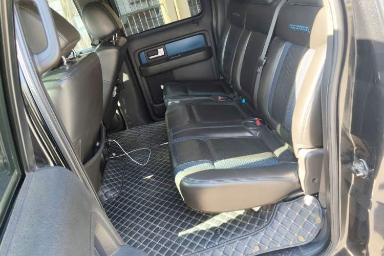 Used Ford F-150 Raptor 2011 6.2L Harley-Davidson Left Rear Seat