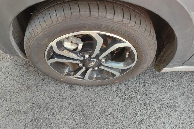 Used Chery Little Ant 2022 Sweet Pink Edition Low-Sugar Version Lithium Iron Phosphate 30 kW 301 km