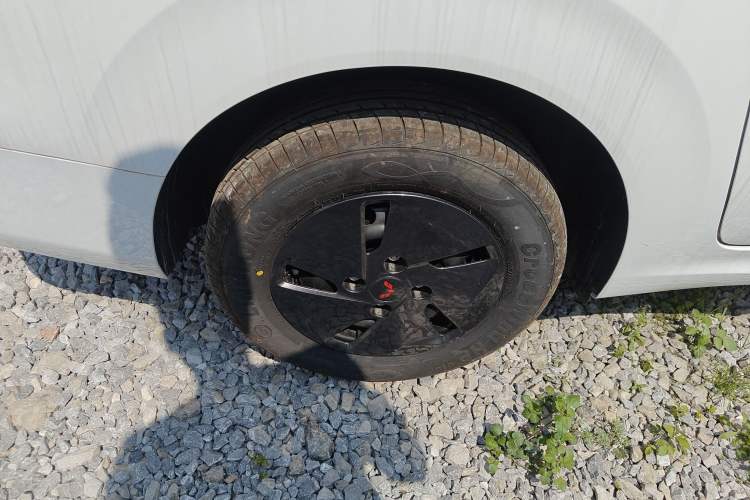 Used Wuling Hongguang New Energy 2025 Extended-Range Hybrid 50KM Comfort Version