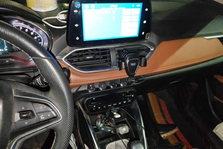 Used Baojun 510 2017 1.5L Manual Luxury Model
