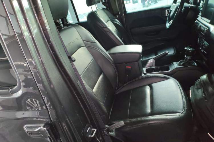 Used Jeep Gladiator 2022 3.6L Pioneer Edition