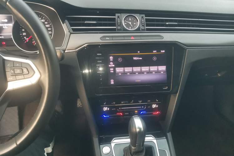 Used Volkswagen Magotan 2020 330TSI DSG Leading Model
