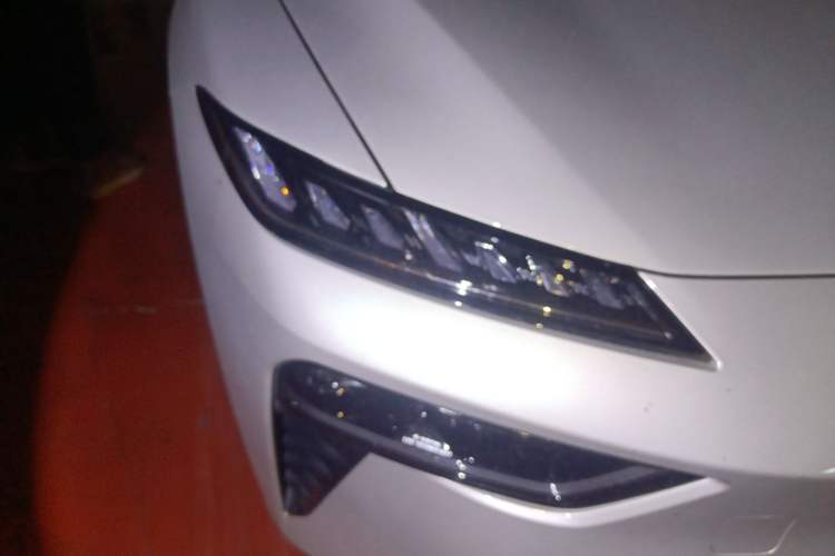 Used Dongfeng eπ eπ007 2024 620 Pro Version
