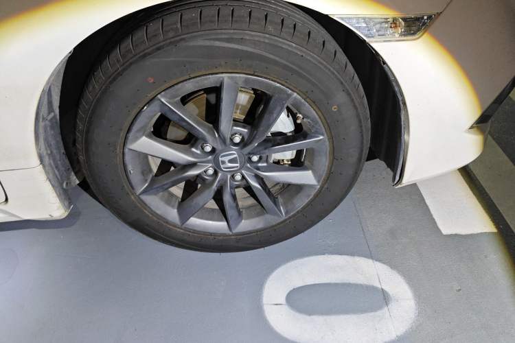 Used Honda Civic 2019 220TURBO CVT Dynamic Edition China VI Right Front Wheel Hub