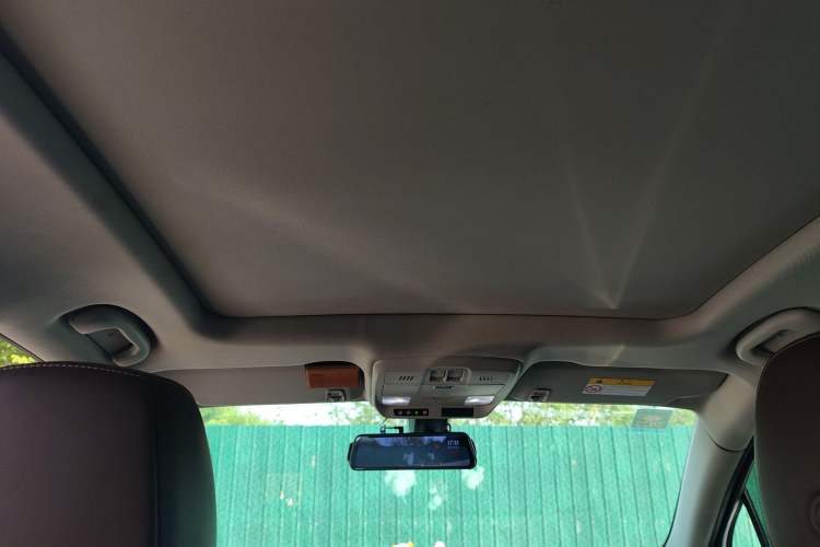 Used Buick Envision 2021 532T Two-Wheel-Drive Elite Version Headliner