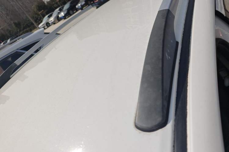 Used Haval H1 2016 Red-Label 1.5L AMT Luxury Model