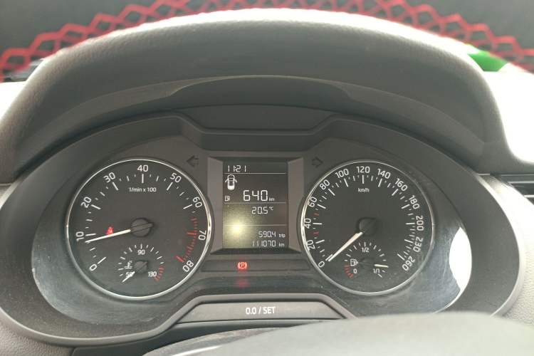 Used Skoda Octavia 2015 1.6L Manual Eado Edition