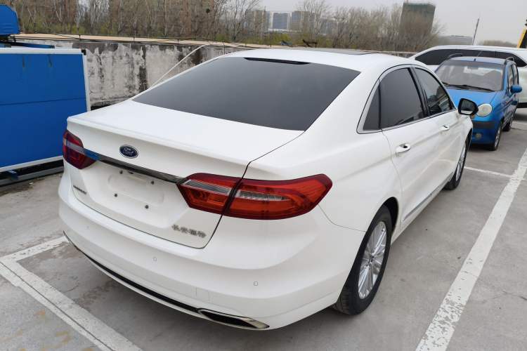 Used Ford Taurus 2015 EcoBoost 245 Fashion Edition