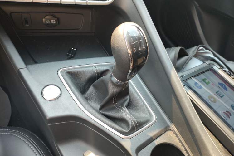 Used CHANGAN Eado 2022 PLUS 1.6L GDI Manual Elite Model
