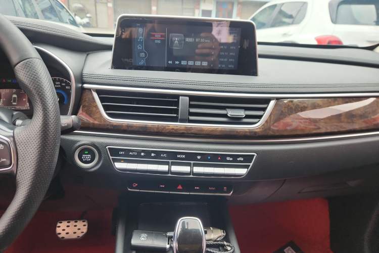 Used Dongfeng Fengon 580 2017 1.5T CVT Smart Style Model Audio And AC Panel