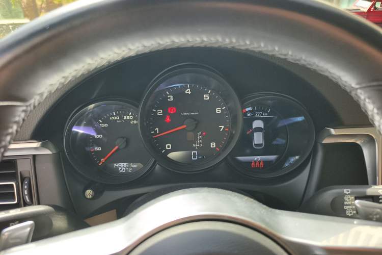 Used Porsche Macan 2018 Macan 2.0T Instrument Cluster