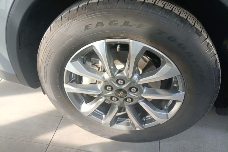 Used Ford Edge 2025 Escape L 2.0T EcoBoost Two-Wheel Drive 7-Seater Luxury Model