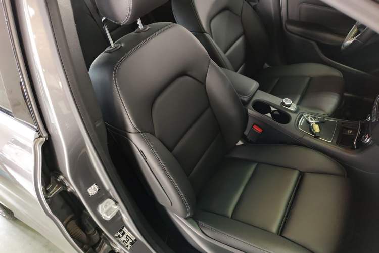 Used Mercedes-Benz B-Class 2017 B 200 Fashion Model
