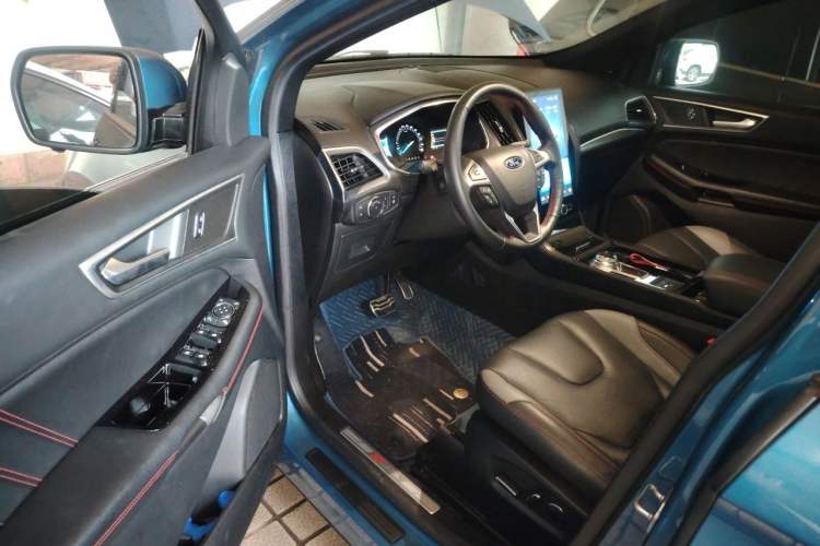 Used Ford Edge 2020 EcoBoost 245 4x4 ST-Line 7-Seater Driver Seat