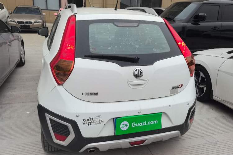 Used MG 3SW 2015 1.5L AMT Elite Model
