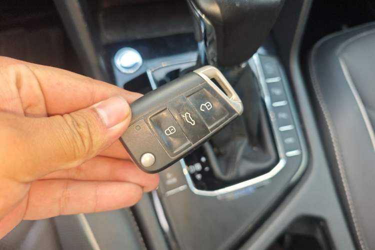 Used Volkswagen Tiguan L New Energy 2020 430 PHEV Plug-in Hybrid Flagship Edition Vehicle Key