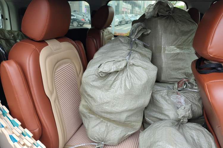 Used JAC Refine M3 2015 Maker Edition 1.6L Luxury Version Left Rear Seat