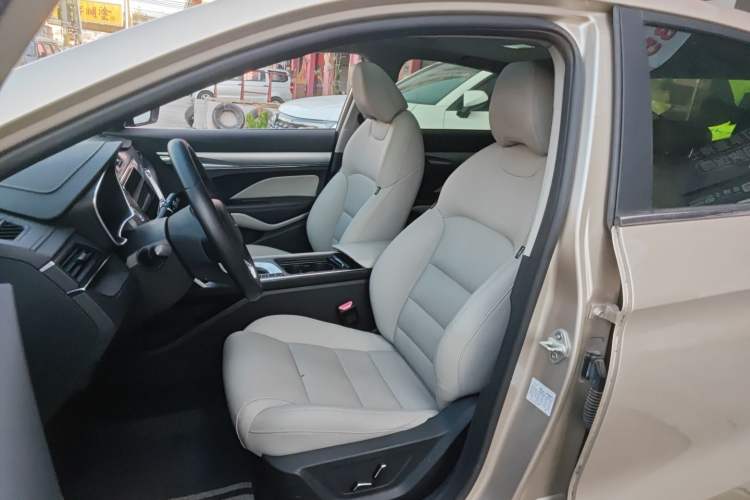 Used Geely Auto Binray 2018 14T CVT Binyi Edition
